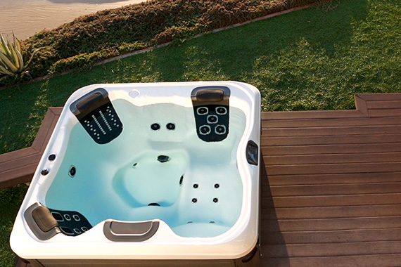 V&B Black_and_White_Edition